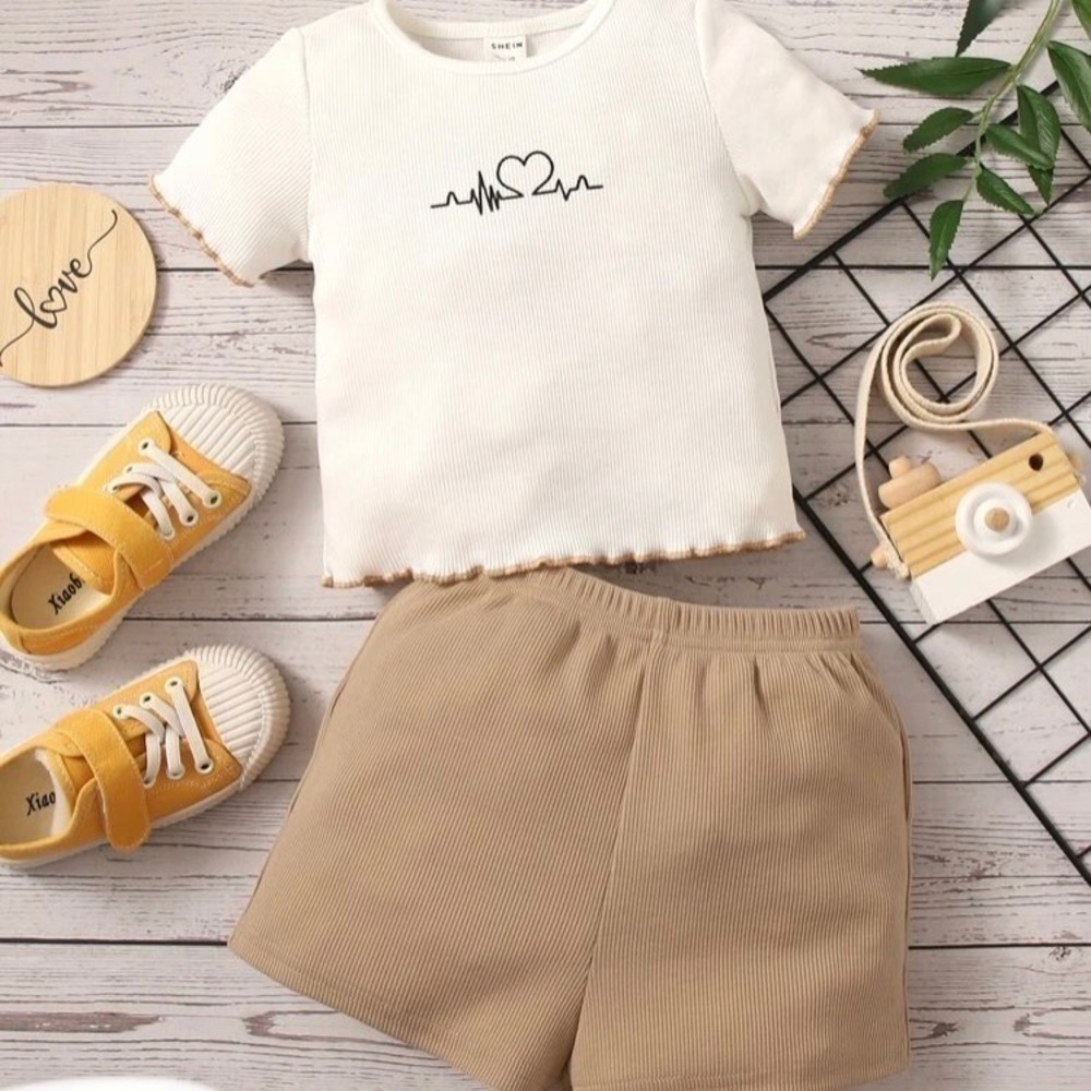 Beige and off white baby girl short set